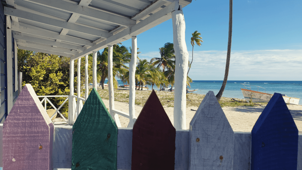 How To Stop Comparing Yourself to People You See on Social Media